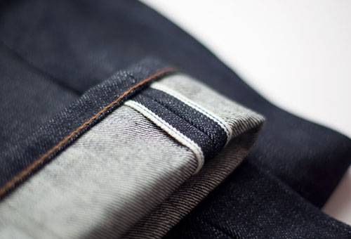 Lapel jeansi noi