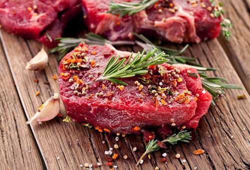Carne condimentată