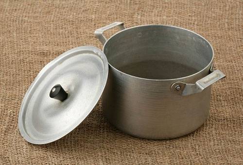 Tigaie din aluminiu