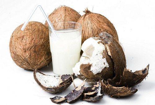 nuci de cocos