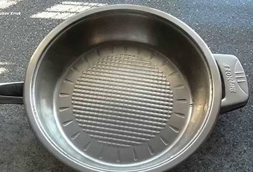 Tigaie din aluminiu
