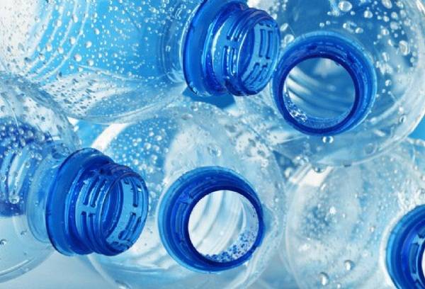 sticle de plastic