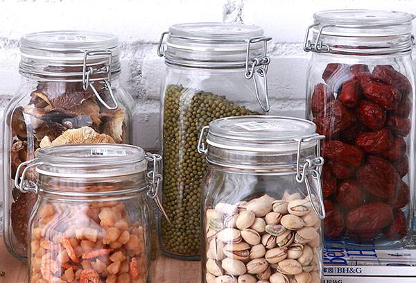 Depozitarea produselor în cutii sigilate