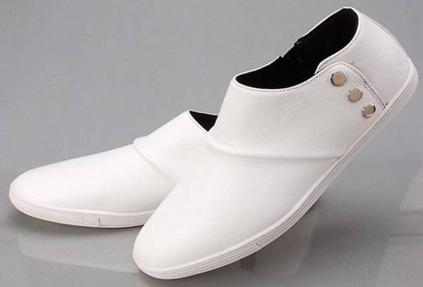 pantofi albi