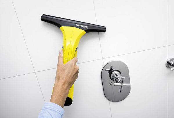 Curățarea plăcilor de Karcher