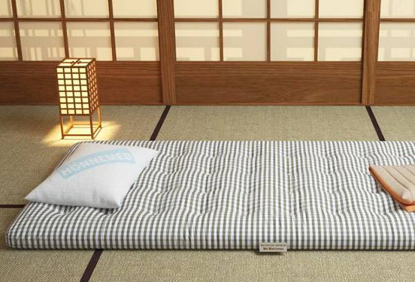 Futon pe podea