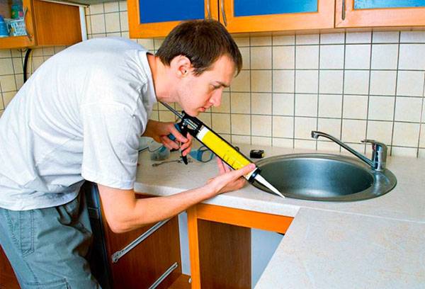 Garnituri de etanșare cu material de etanșare din silicon