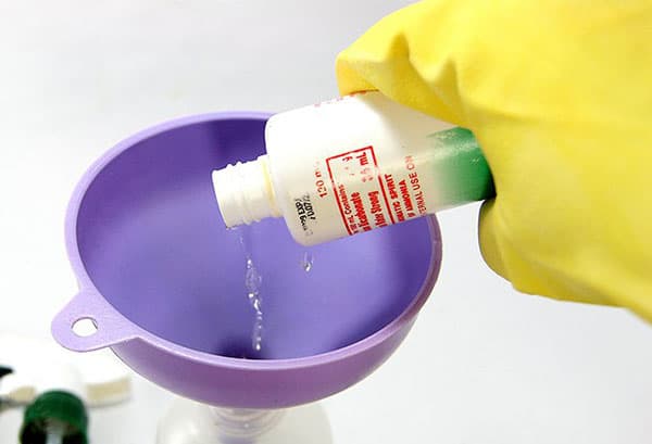 Peroxidul de hidrogen din mucegai