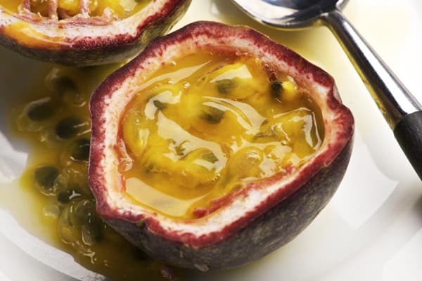Fructe de pasiune coapte