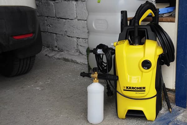 Spălătorie auto Karcher