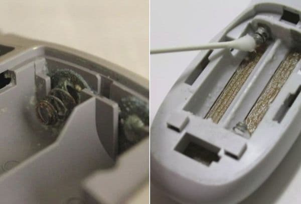 curățarea telecomenzii din interior