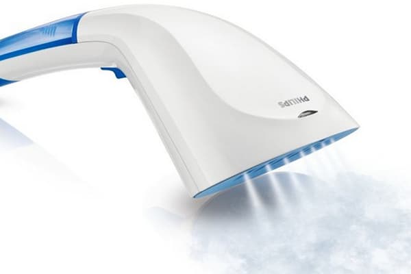 Vapor portabil pentru îmbrăcăminte