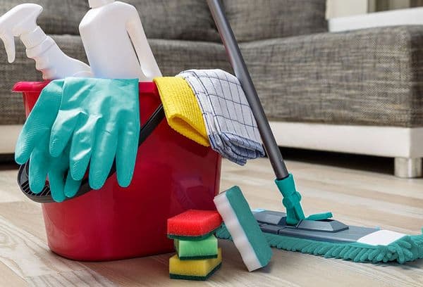 Dispozitive pentru curățarea unui apartament