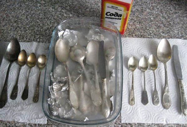 sodă de curățare lingură de argint