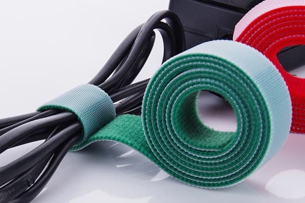 Velcro pentru fixarea firelor