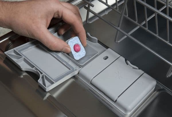 Marcarea comprimatelor de detergent în PMM