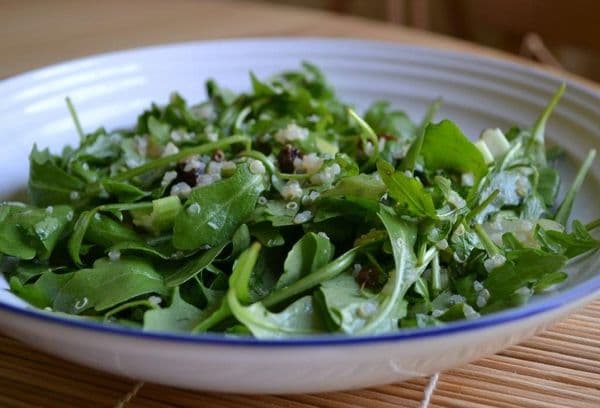 salată de arugula