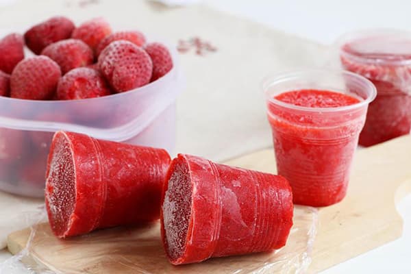 Smoothie înghețată de căpșuni