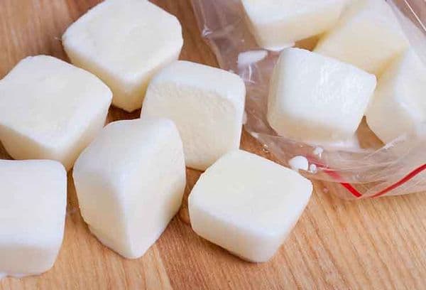 mozzarella înghețată
