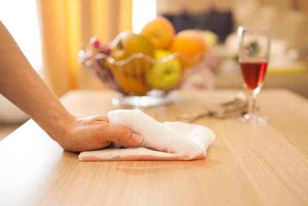 Viscoză reutilizabilă și cârpă din poliester