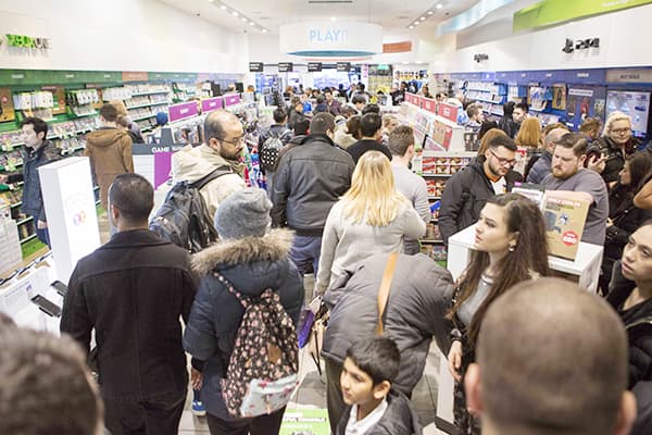 Vineri negru la magazinul de electrocasnice