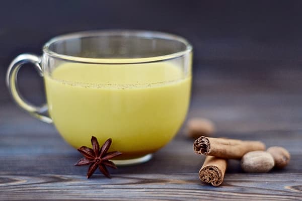 Lapte de aur turmeric